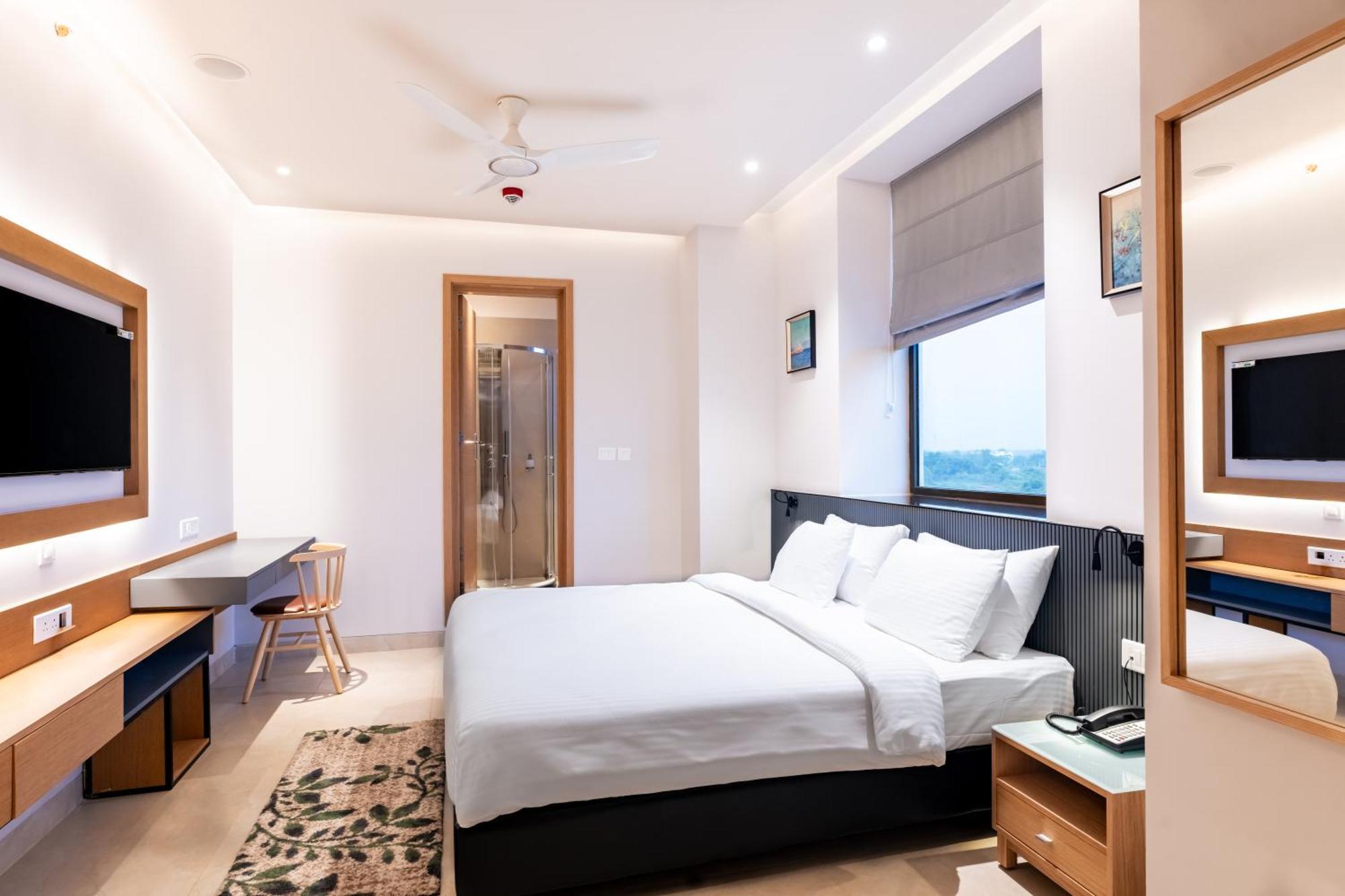 Krishna'S Courtyard Hotel & Convention Urali ภายนอก รูปภาพ